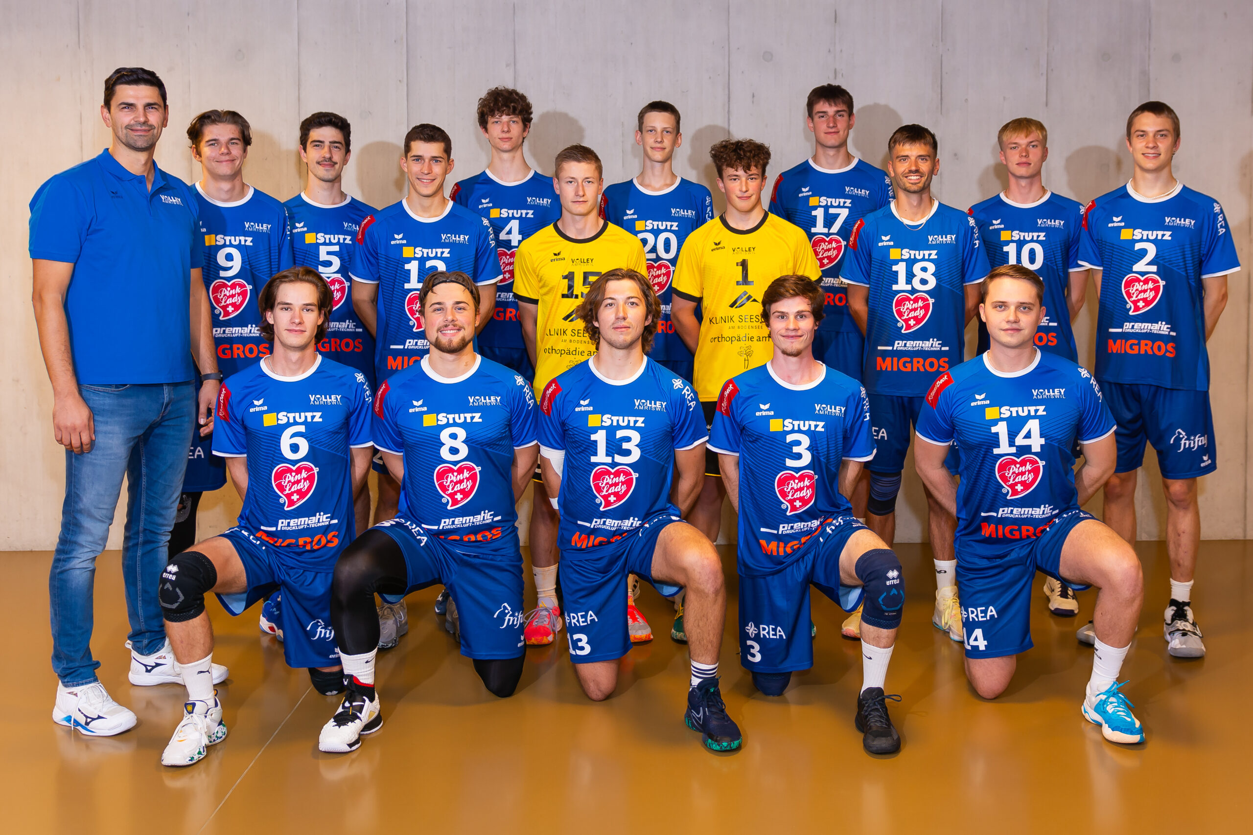 CCM 12, Lindaren Volley AMRISWIL v Radnicki KRAGUJEVAC